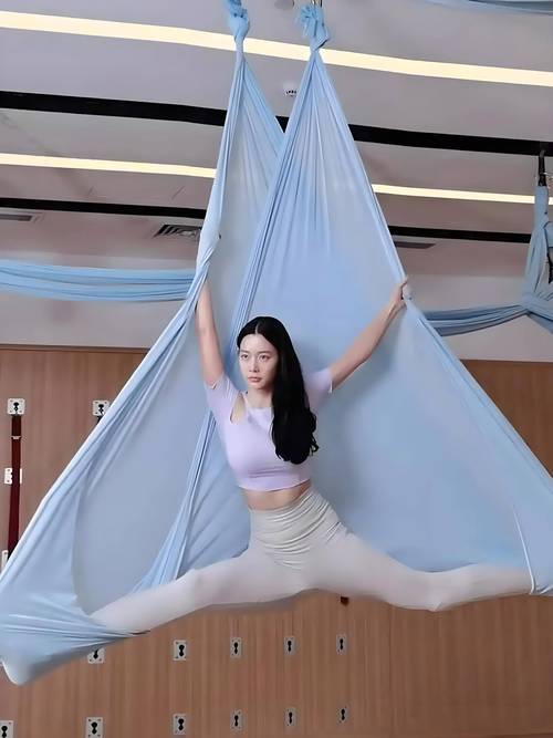 95网主播 蛇蝎美人